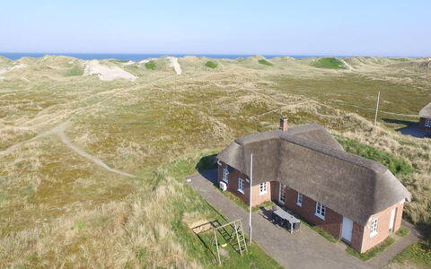 Skuli - 200M from the Sea: Villetta, Capannone, Capanna, Agriturismo, Prateria, Baracca, Fienile, Log Cabin, Edifici Giardino