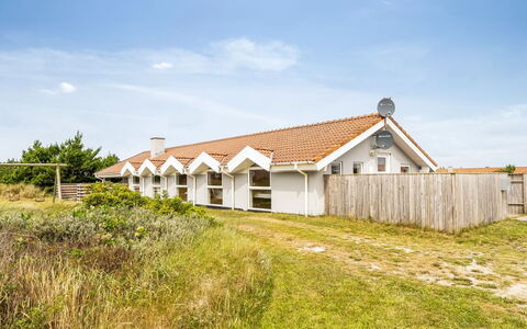 Luzy - 600M from the Sea: Blu, Villetta, Casa, Casa, Agriturismo, Estate, Raccordo
