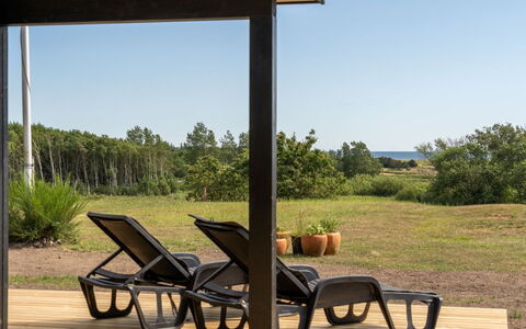 Rickmer - 200M from the Sea: Tetto, Casa, Casa, Villetta, Raccordo, Estate, Driveway, Edifici Giardino, Cortile, Capannone