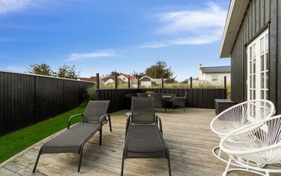 Wiebke - 200M from the Sea