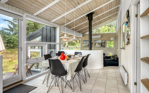 Immi - 1.5Km from the Sea: Legna, Interior Design, Soffitto, Pavimentazione, Pavimento, Casa, Pavimento In Legno, Sedia, Latifoglie, Soggiorno