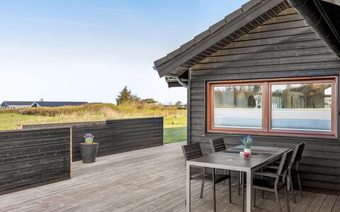 Antina - 400M from the Sea: Tetto, Lotto, Villetta, Casa, Area Rurale, Capannone, Raccordo, Edifici Giardino, Log Cabin, Capanna
