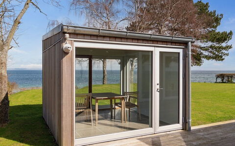 Vanta - 10M from the Sea: Tetto, Lotto, Villetta, Casa, Area Rurale, Capannone, Raccordo, Edifici Giardino, Log Cabin, Capanna