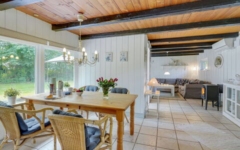 Vemund - 750M from the Sea: Tetto, Lotto, Villetta, Casa, Area Rurale, Capannone, Raccordo, Edifici Giardino, Log Cabin, Capanna