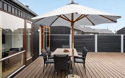 Elara - 200M from the Sea