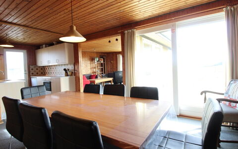 Rami - from the Sea: Mobilia, Interior Design, Pavimentazione, Legna, Pavimento, Soffitto, Tavolo, Sedia, Illuminazione, Camera