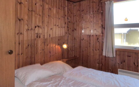 Rami - from the Sea: Camera Da Letto, Legna, Letto, Lenzuolo, Bedding, Interior Design, Soffitto, Pavimento, Pavimentazione, Illuminazione