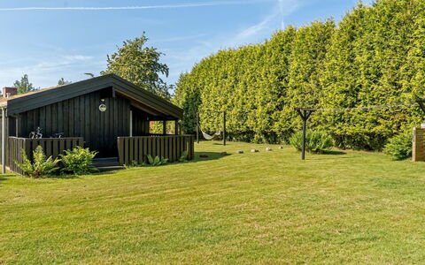 Ingimar - 2.2Km from the Sea: Architettura, Tetto, Casa, Materiale Composito, Illuminazione Diurna, Raccordo, Driveway