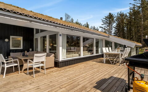 Gladis - 900M from the Sea: Legna, Architettura, Tetto, Casa, Casa, Porta, Materiale Composito, Villetta, Portico, Latifoglie