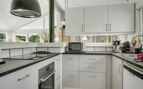 Gladis - 900M from the Sea: Cucina, Controsoffitto, Elettrodomestico Da Cucina, Cabinetry, Interior Design, Apparecchio Major, Mobilia, Elettrodomestico, Pavimentazione, Soffitto