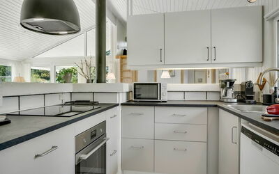 Gladis - 900M from the Sea