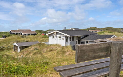 Kulle - 200M from the Sea: Legna, Casa, Portico, Deck, Latifoglie, Tetto, Color Legno, Pavimento In Legno, Eco Hotel