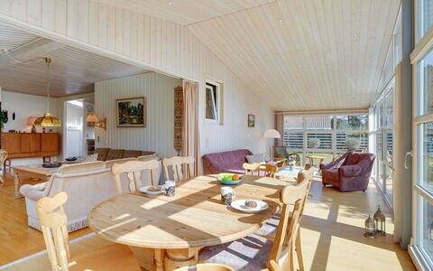 Sanna - 330M from the Sea: Erba, Casa, Tetto, Casa, Villetta, Arbusto, Lotto, Area Rurale, Agriturismo, Groundcover