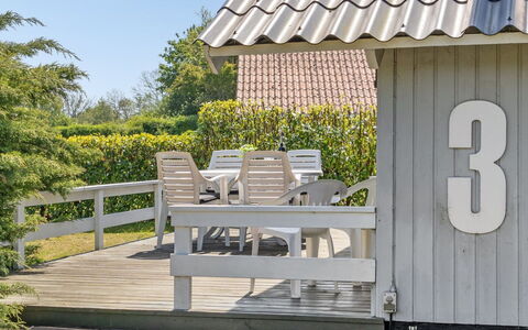 Jarmericus - 300M from the Sea: Tetto, Raccordo, Shade, Villetta, Struttura Esterna, Giardino, Cortile, Landscaping, Design, Mobili Da Esterno