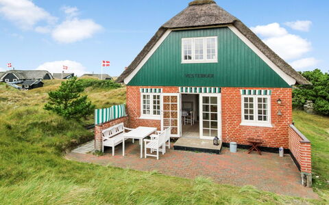 Liselott - 300M from the Sea