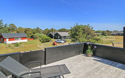 Manni - 800M from the Sea: Zona Residenziale, Tetto, Sobborgo, Driveway, Estate, Camino