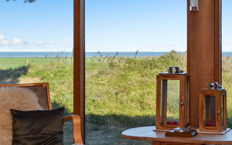 Asfrid - 3.5Km from the Sea: Mobilia, Mare, Sedia, Color Legno, Oceano, Bicchiere, Eco Hotel, Latifoglie, Vernice, Mobili Da Esterno