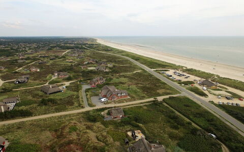 Ege - 200M from the Sea: Paesaggio, Ecoregione, Lotto, Plain, Area Rurale, Pendenza, Campo, Prateria, Villaggio, Steppa