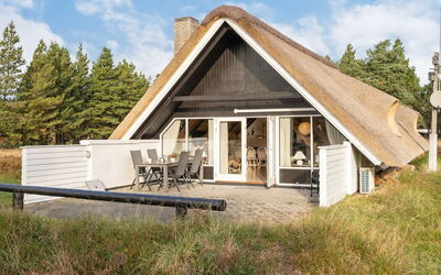 Gerdis - 1.6Km from the Sea