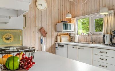 Vlatko - 2.9Km from the Sea