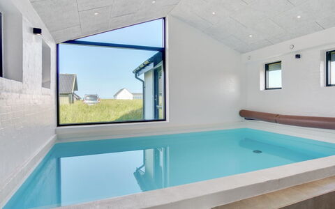 Volfgang - 250M from the Sea: Piscina, Materiale Composito, Illuminazione Diurna, Design, Ricorrere, Eco Hotel, Hotel, Attico