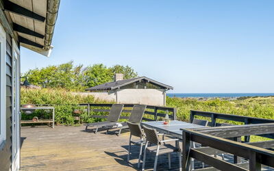 Gildo - 932M from the Sea