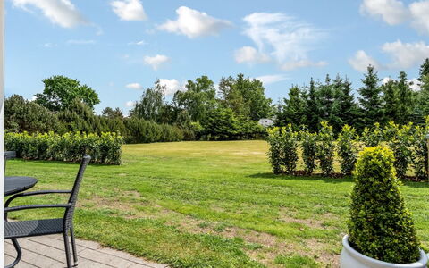 Tialda - 1.3Km from the Sea: Verde, Albero, Erba, Arbusto, Giardino, Paesaggio, Lotto, Plain, Prato