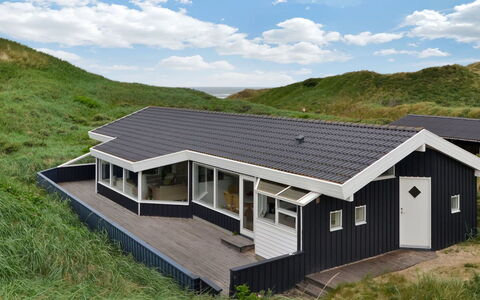 Hadar - 100M from the Sea: Legna, Casa, Portico, Deck, Latifoglie, Tetto, Color Legno, Pavimento In Legno, Eco Hotel
