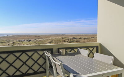 Rubi - 50M from the Sea