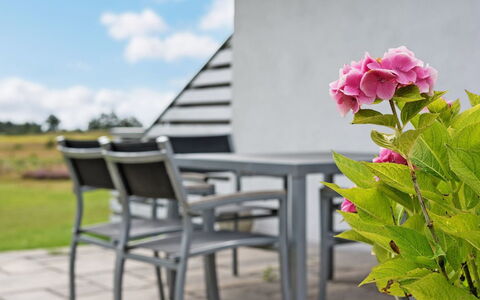 Thorben - 3.5Km from the Sea: Mobilia, Mobili Da Esterno, Sedia, Tavolo Esterno, Giardino, Terrazza, Bracciolo, Pianta Della Casa, Cucina & Sala Da Pranzo Tavolo