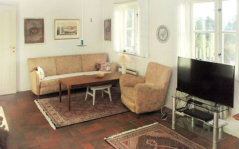 Zuzan - 500M from the Sea: Casa, Tetto, Casa, Villetta, Capannone, Edifici Giardino, Raccordo, Cortile, Log Cabin, Capanna