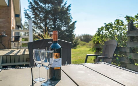 Svane - 1.2Km from the Sea: Villetta, Capannone, Capanna, Agriturismo, Prateria, Baracca, Fienile, Log Cabin, Edifici Giardino