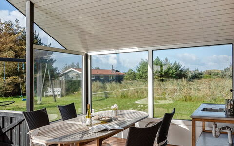 Faye - 600M from the Sea: Casa, Tetto, Casa, Villetta, Capannone, Edifici Giardino, Raccordo, Cortile, Log Cabin, Capanna