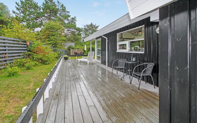 Fasti - 300M from the Sea