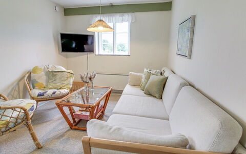Eduard - 4.3Km from the Sea: Casa, Tetto, Casa, Villetta, Capannone, Edifici Giardino, Raccordo, Cortile, Log Cabin, Capanna