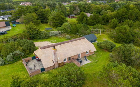 Pasi - 1.2Km from the Sea: Villetta, Capannone, Capanna, Agriturismo, Prateria, Baracca, Fienile, Log Cabin, Edifici Giardino
