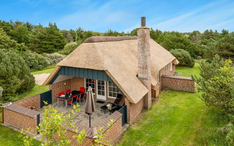 Pasi - 1.2Km from the Sea: Villetta, Capannone, Capanna, Agriturismo, Prateria, Baracca, Fienile, Log Cabin, Edifici Giardino