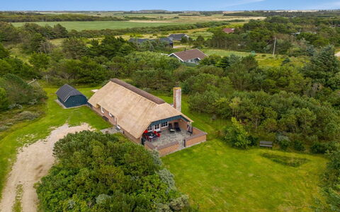 Pasi - 1.2Km from the Sea: Villetta, Capannone, Capanna, Agriturismo, Prateria, Baracca, Fienile, Log Cabin, Edifici Giardino