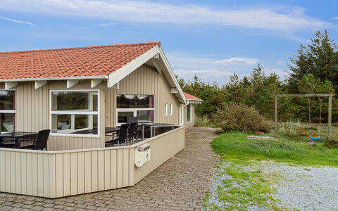 Zoya - 900M from the Sea: Tetto, Casa, Casa, Villetta, Raccordo, Estate, Driveway, Edifici Giardino, Cortile, Capannone