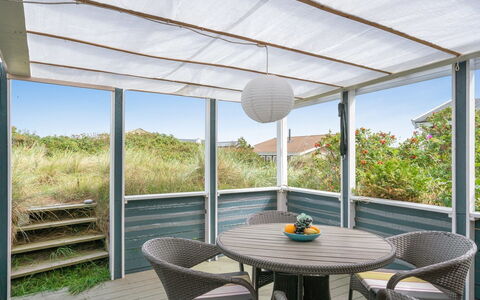 Stener - 250M from the Sea: Mobilia, Mobili Da Esterno, Shade, Bicchiere, Sedia, Tavolo Esterno, Struttura Esterna, Portico, Deck, Soffitto