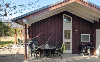 Herwarth - 3.3Km from the Sea