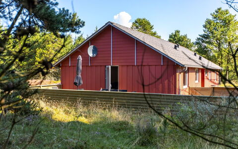 Maija - 1.4Km from the Sea: Villetta, Capannone, Capanna, Agriturismo, Prateria, Baracca, Fienile, Log Cabin, Edifici Giardino