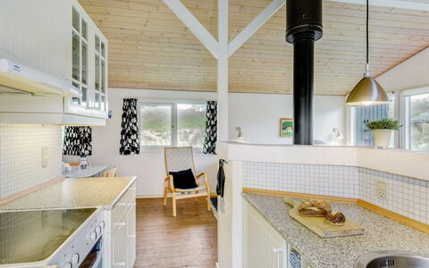 Galena - 100M from the Sea: Legna, Soffitto, Interior Design, Pavimentazione, Casa, Pavimento, Casa, Cucina, Camera, Controsoffitto