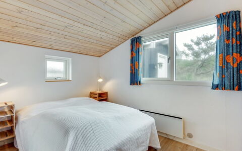 Galena - 100M from the Sea: Legna, Soffitto, Casa, Interior Design, Camera Da Letto, Villetta, Letto, Latifoglie, Illuminazione Diurna, Color Legno