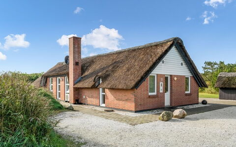 Ruse - 500M from the Sea: Thatching, Villetta, Casa, Tetto, Casa, Agriturismo, Capanna, Estate, Villaggio