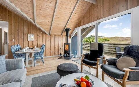 Valia - 400M to the Fjord: Legna, Soffitto, Interior Design, Casa, Pavimentazione, Villetta, Pavimento, Soggiorno, Latifoglie, Plank