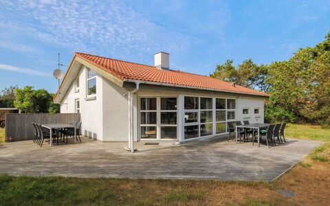 Konrad - 400M from the Sea: Comunita 'Impianto, Luce Del Sole, Pianta Erbacea, Giardino, Piantagione, Agricoltura, Azienda Agricola