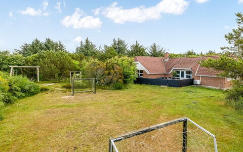 Sylvi - 1.7Km from the Sea: Lotto, Area Rurale, Villetta, Giardino, Prato, Backyard, Estate, Cortile, Agriturismo, Landscaping