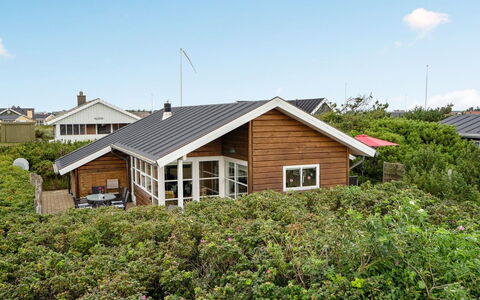 Geeske - 400M from the Sea: Casa, Tetto, Casa, Villetta, Capannone, Edifici Giardino, Raccordo, Cortile, Log Cabin, Capanna