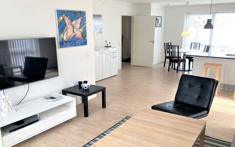 Tolva - 400M from the Sea: Tetto, Casa, Casa, Villetta, Raccordo, Estate, Driveway, Edifici Giardino, Cortile, Capannone